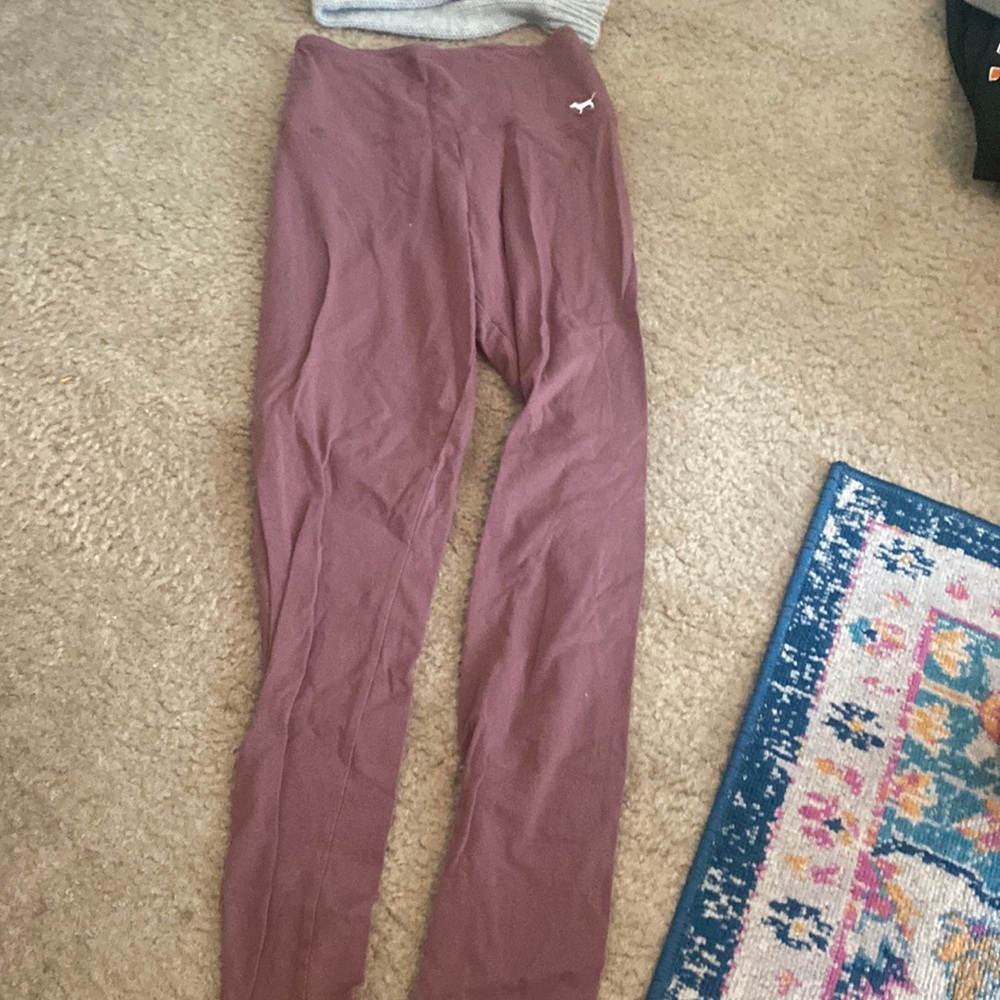 purple leggings